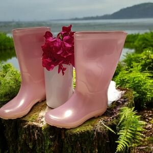 Pink Rain Boots Size 2 Good Condition